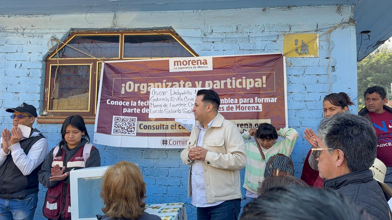 En asamblea de Morena - Foto 1